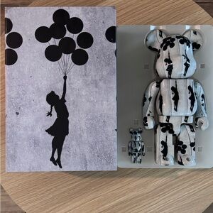 BE@RBRICK Banksy 100% & 400% Bearbrick Banksy Ballon girl used